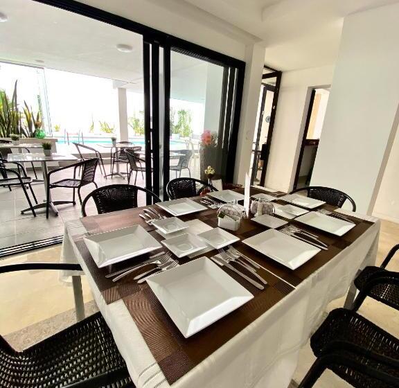 ホテル San Laurent