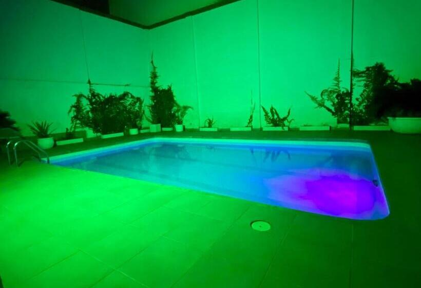 ホテル San Laurent