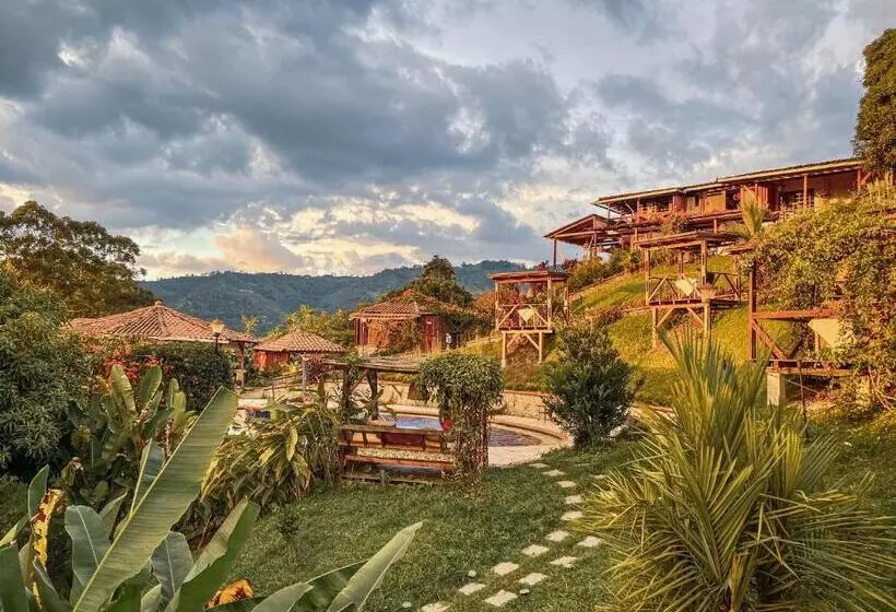 هتل Spa La Colina