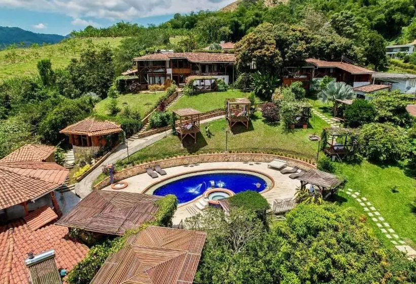 هتل Spa La Colina