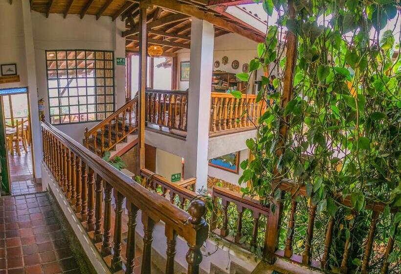 هتل Spa La Colina