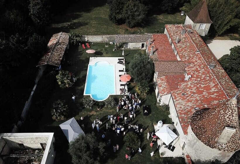 بنسيون Chateau De Puyrigaud