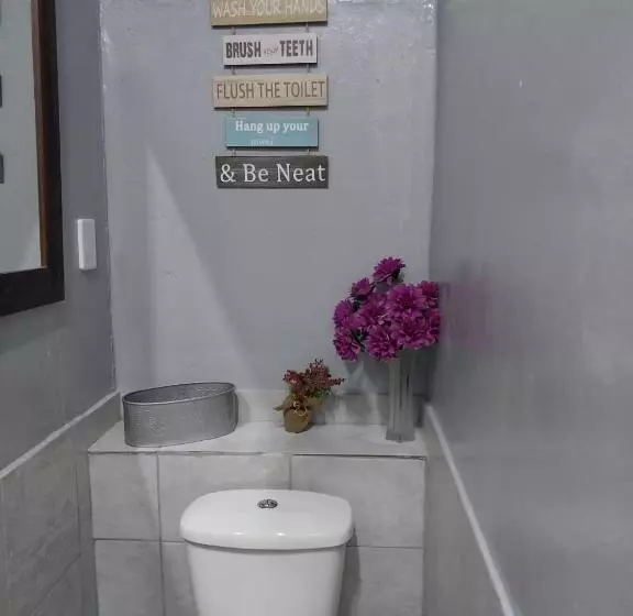 Majatalo Sweet Dreams Guest House Schweizer Reneke