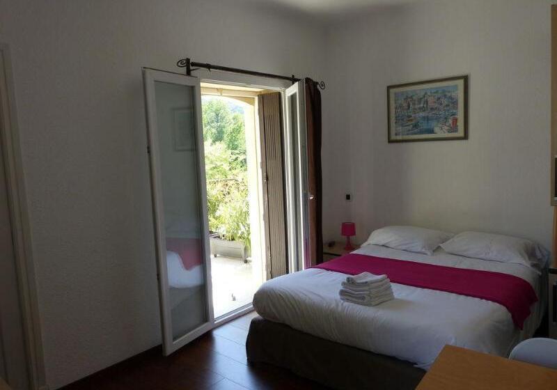 Appart Hotel Castel Emeraude, Charme Et Caractère