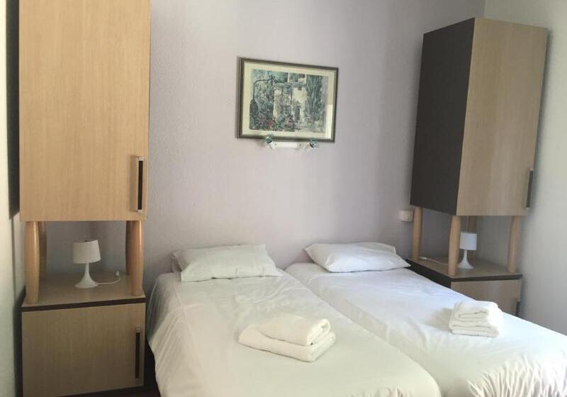 Appart Hotel Castel Emeraude, Charme Et Caractère