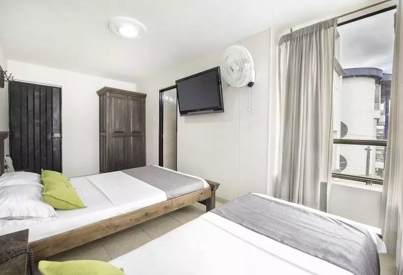 Ayenda 1120 Hotel Comercial
