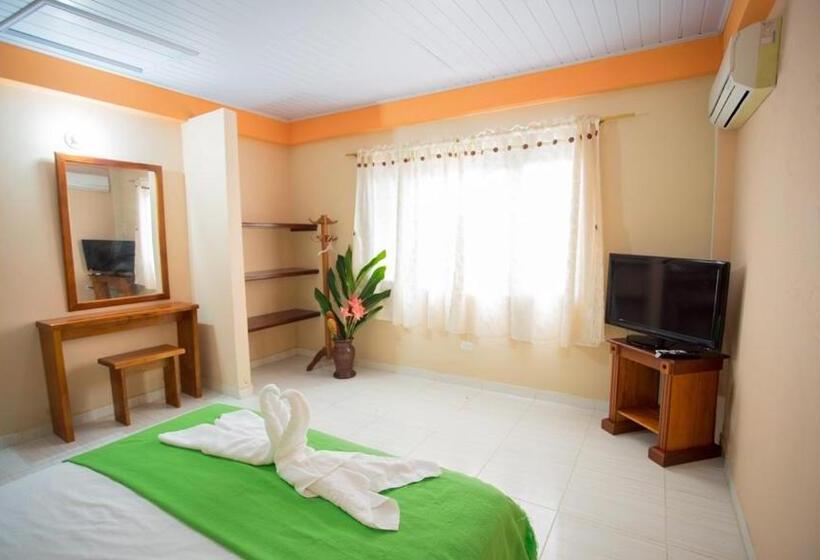 호텔 Cabañas Yakuruna