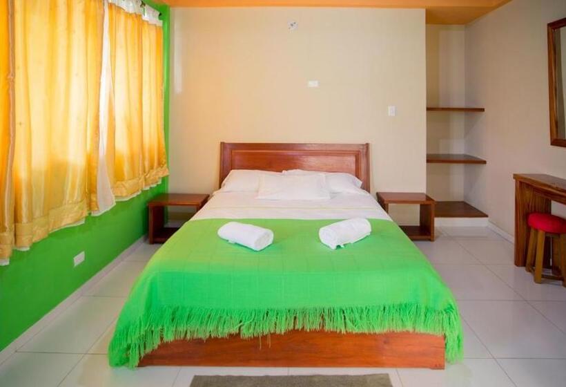 호텔 Cabañas Yakuruna