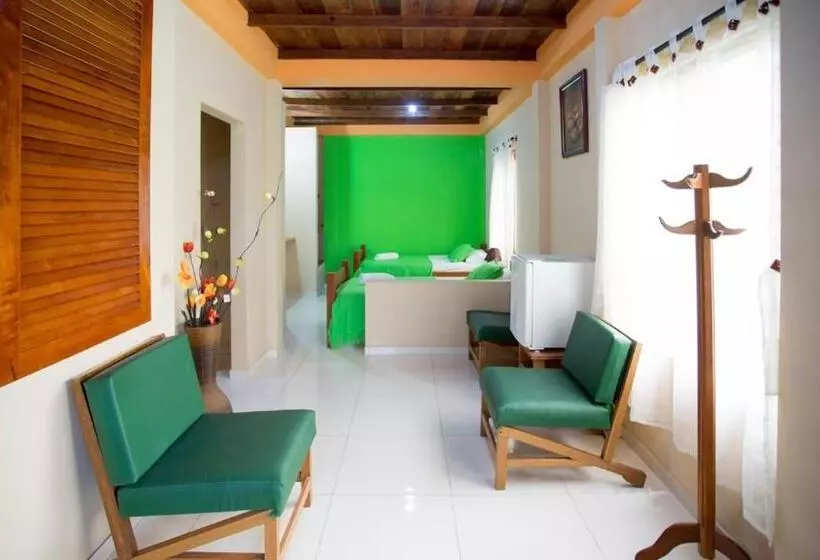 هتل Cabañas Yakuruna