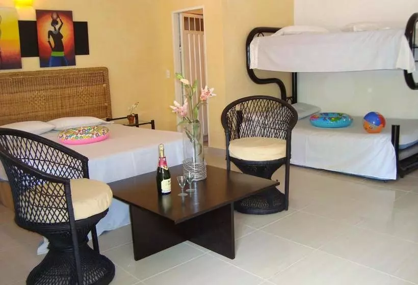 هتل Campestre Sanvalay Inn