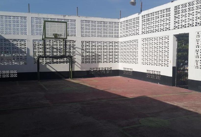 هتل Campestre Sanvalay Inn