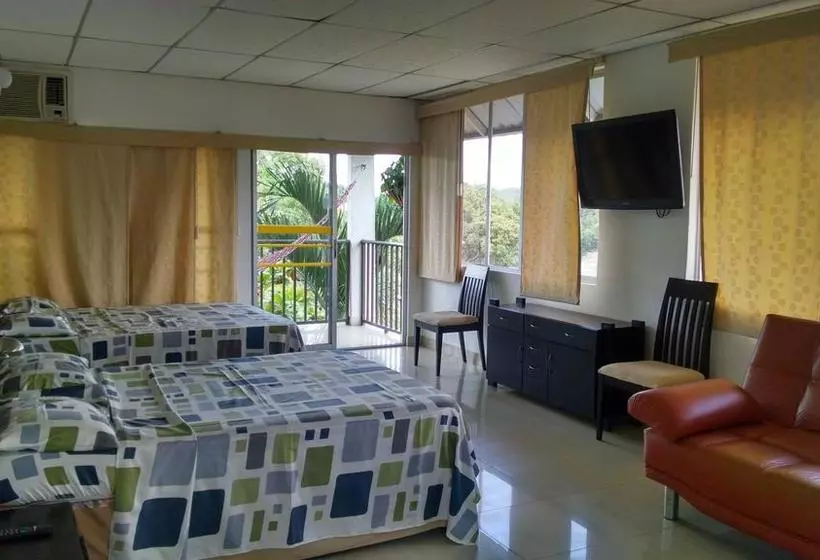 هتل Campestre Sanvalay Inn