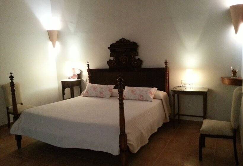 هتل Finca Son Sala