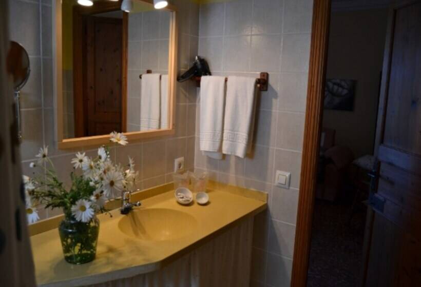 هتل Finca Son Sala