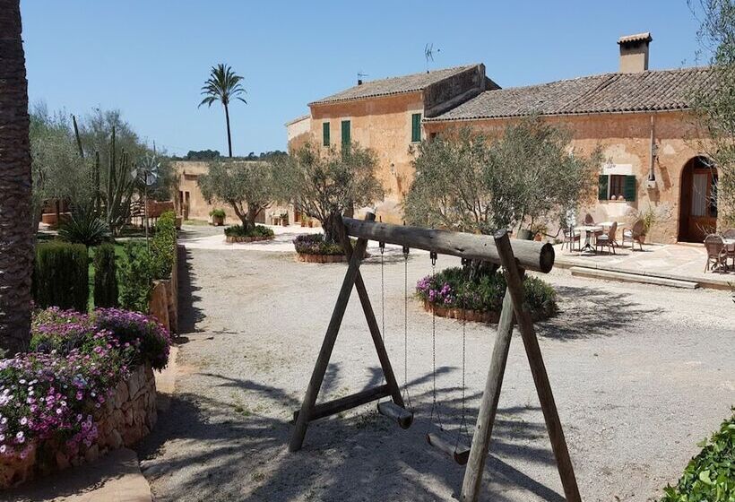 هتل Finca Son Sala