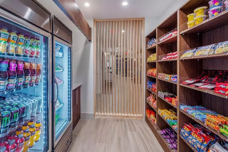 ホテル Holiday Inn Express & Suites   Rice Lake, An Ihg