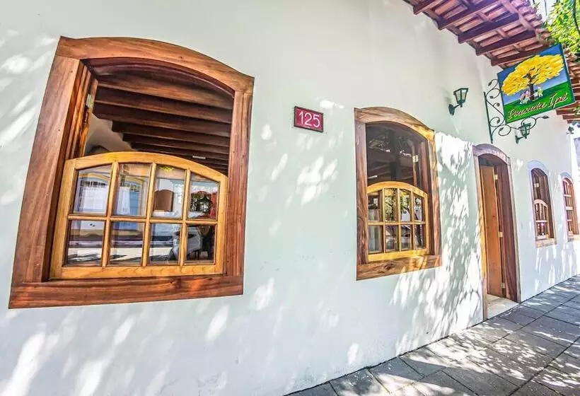 Hotelli Pousada Ipê