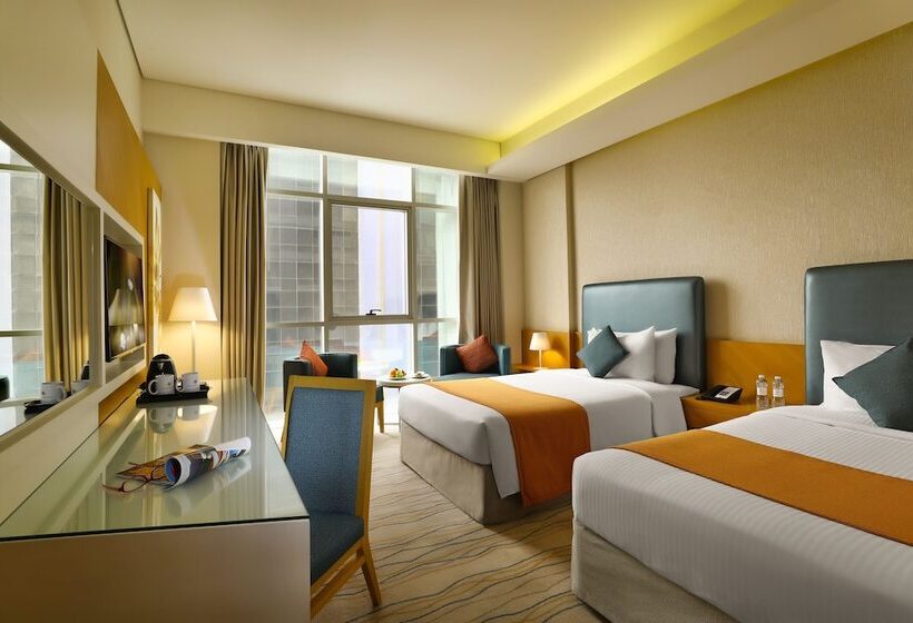 هتل Royal Continental