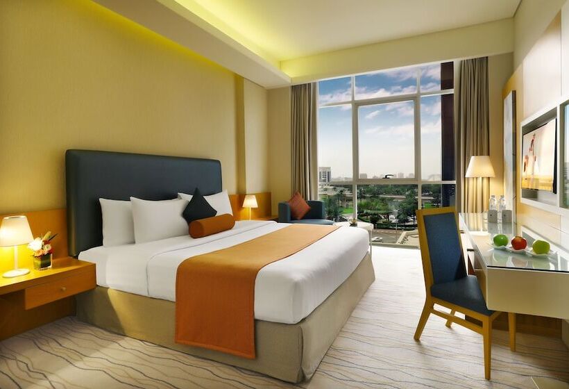 هتل Royal Continental