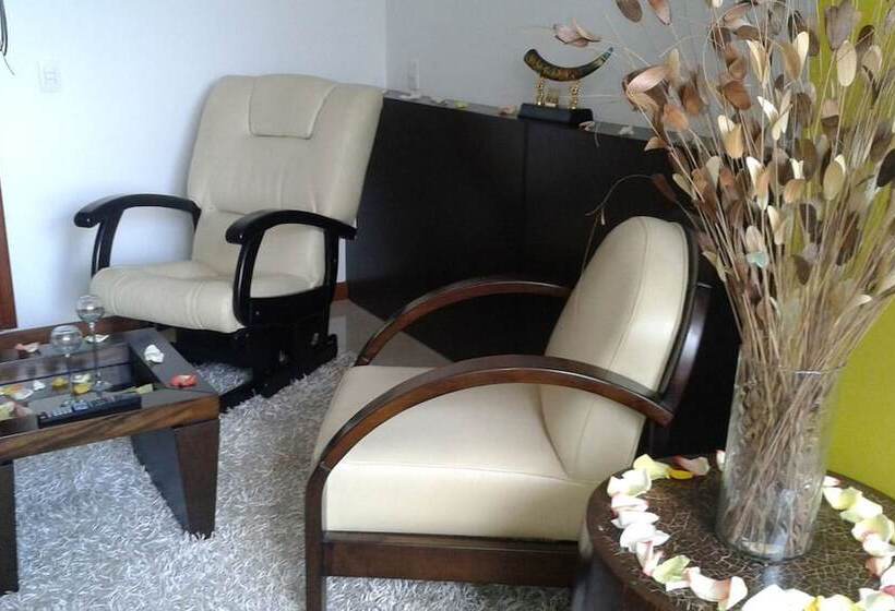 Отель Serenity Suites Casa Boutique