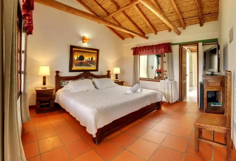 هتل Spa Villa Lina