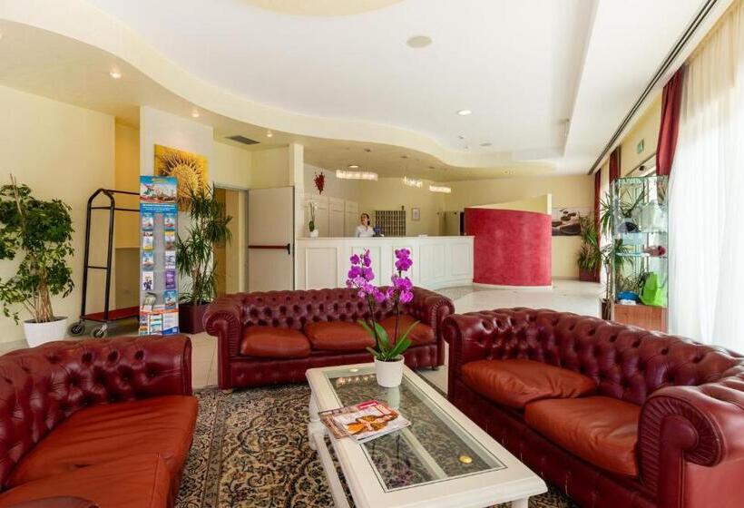 Отель Tokio Home Tokio Beach Dependence