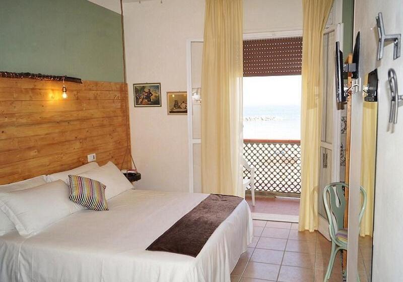 Отель Tokio Home Tokio Beach Dependence