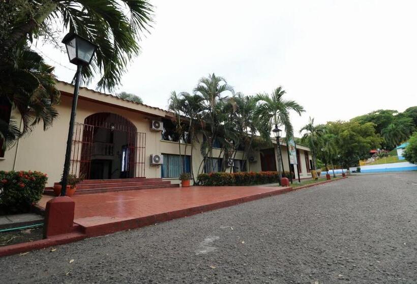 ホテル Y Parque Acuatico Agua Sol Alegria