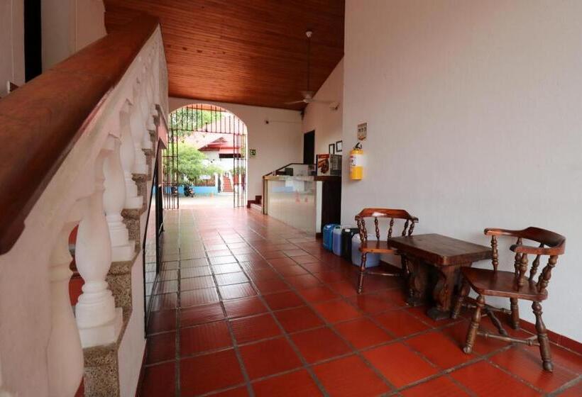 ホテル Y Parque Acuatico Agua Sol Alegria