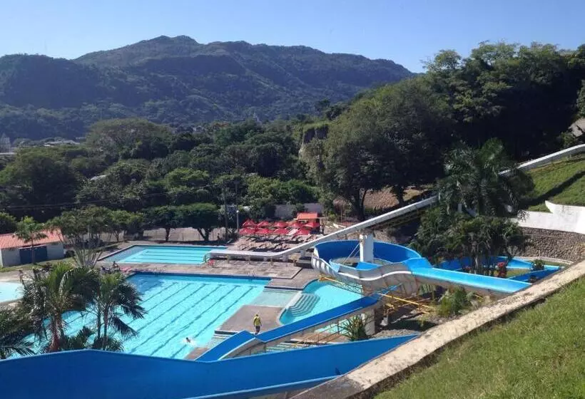 ホテル Y Parque Acuatico Agua Sol Alegria