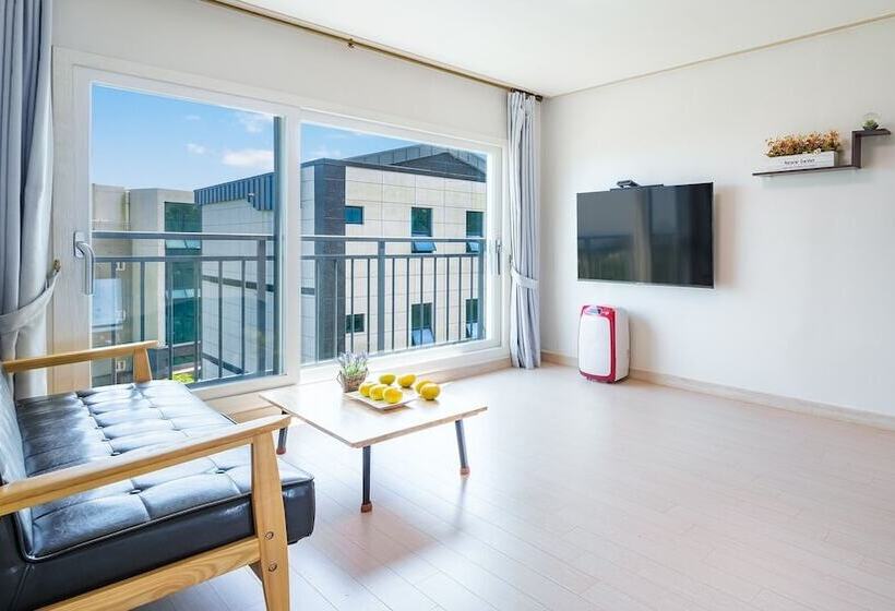 Jeju Inhouse Pension