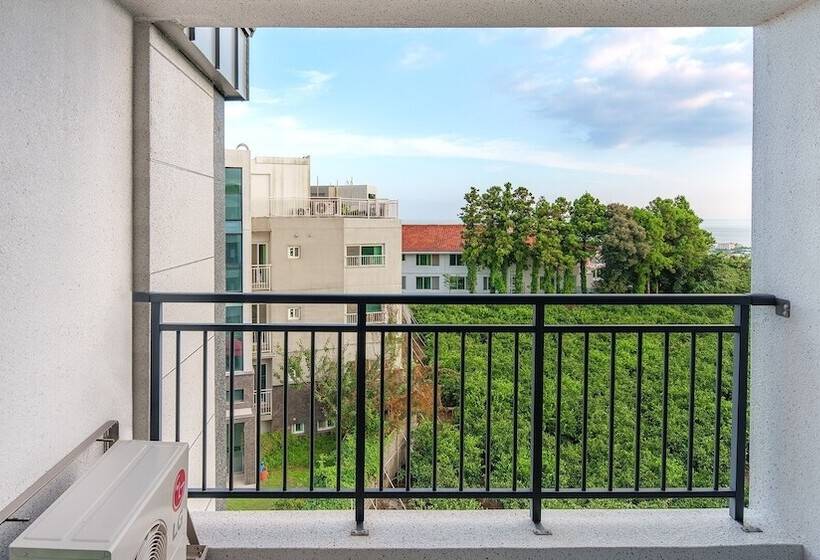 Jeju Inhouse Pension