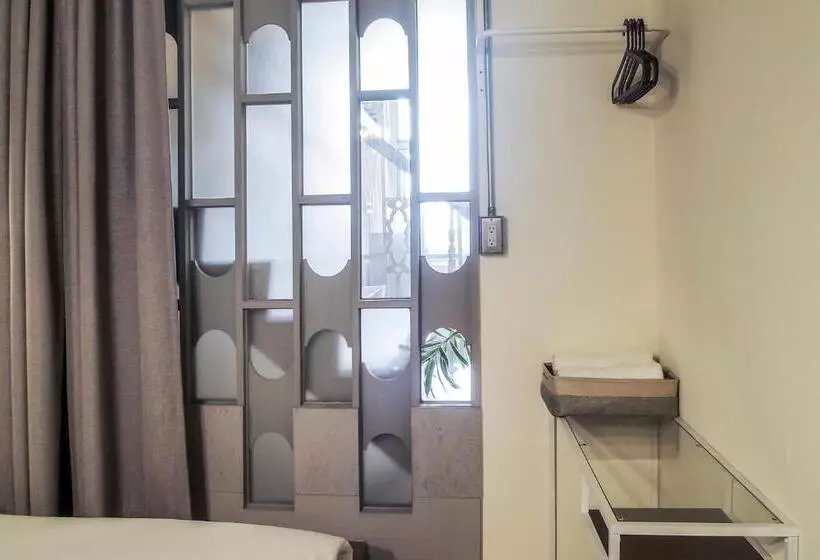 پانسیون Tainan Gu Hostel