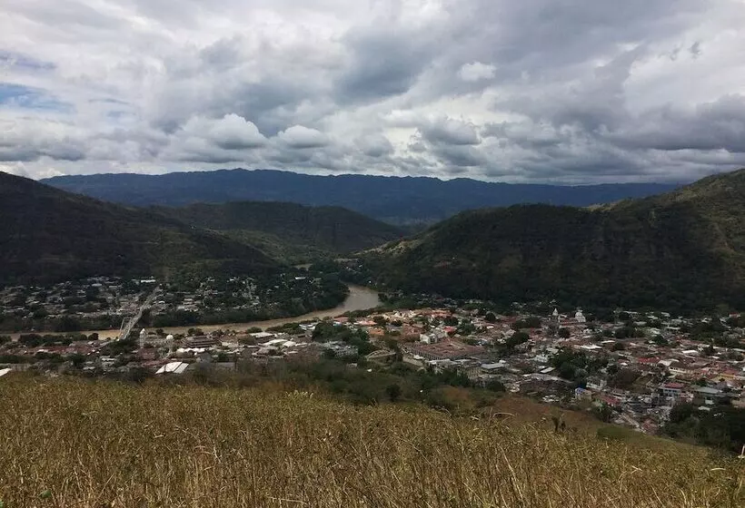 Waka Hotel Rural