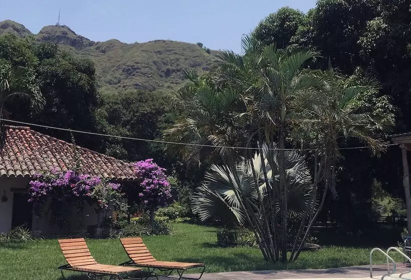 Waka Hotel Rural