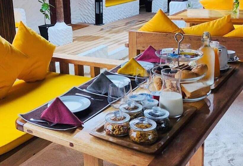 هتل Atholhu Residence