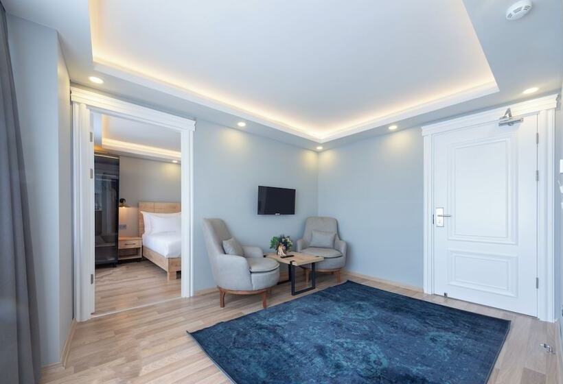 Отель Art Suites Karakoy