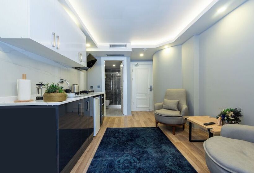 Отель Art Suites Karakoy