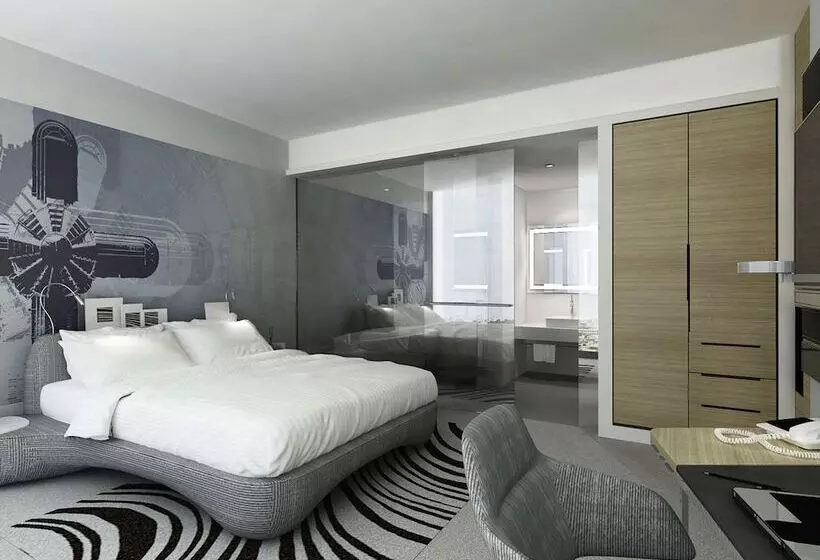 Novotel Phnom Penh Bkk 1