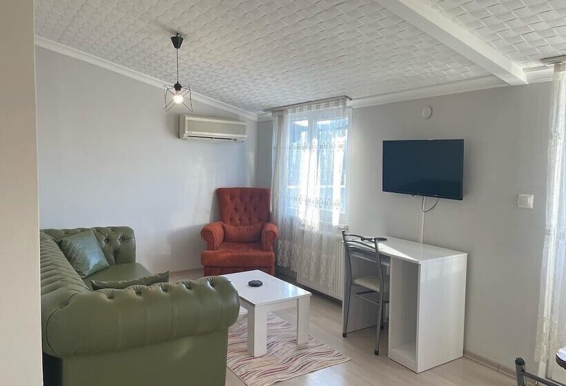 Paradi̇se Apart Otel