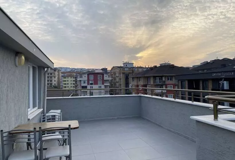 Paradi̇se Apart Otel