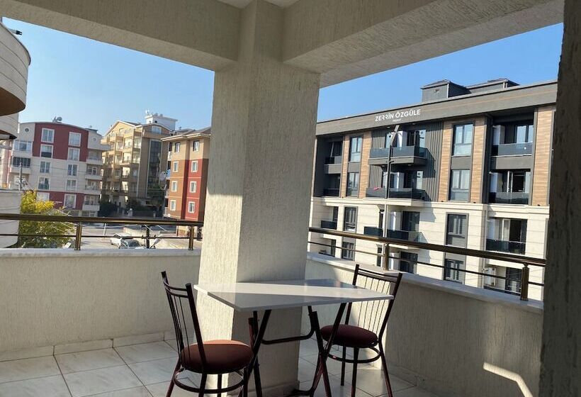 Paradi̇se Apart Otel