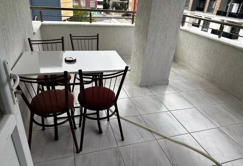 Paradi̇se Apart Otel