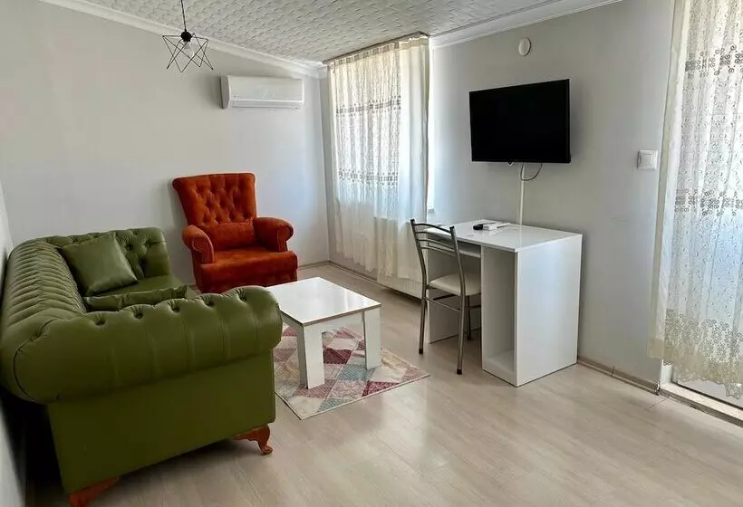 Paradi̇se Apart Otel