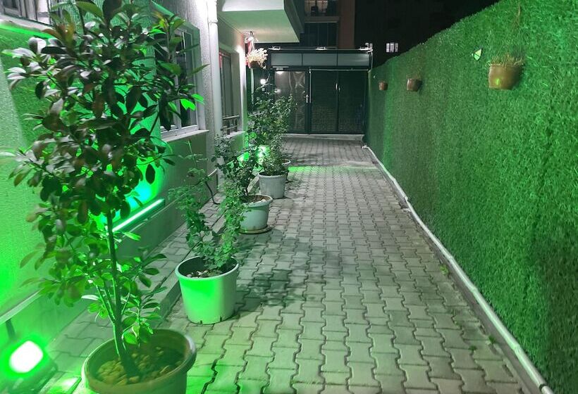 Paradi̇se Apart Otel