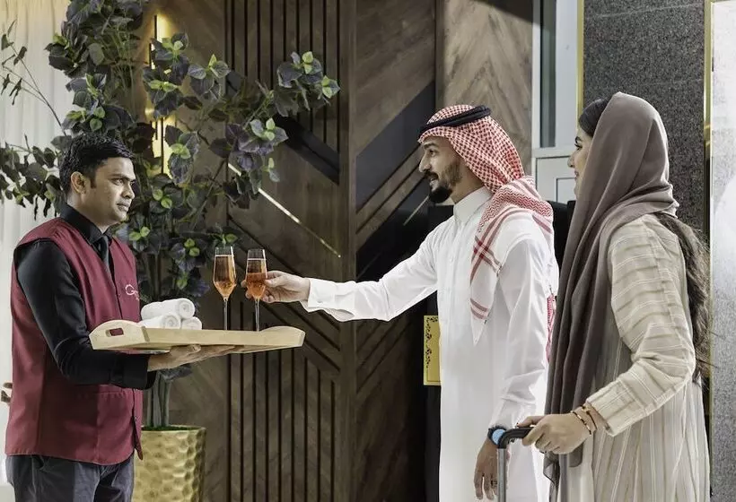 Hotelli Seven Gardens