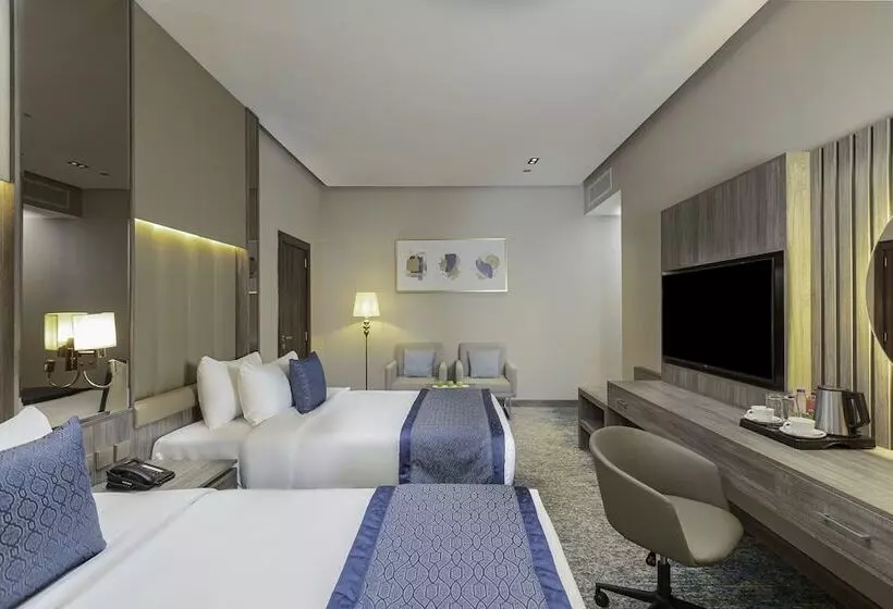 Hotelli Seven Gardens