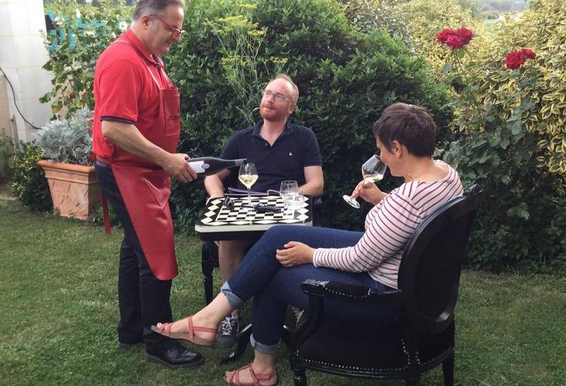 مبيت وإفطار Villa Chanelle