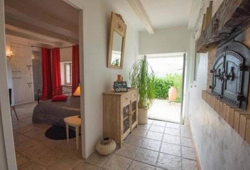 צימר Auberge Du Canabal