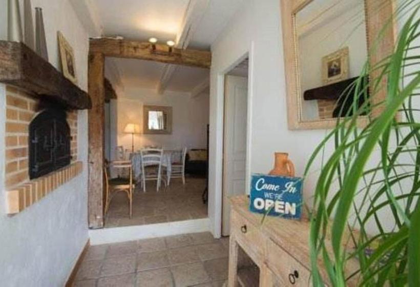 צימר Auberge Du Canabal